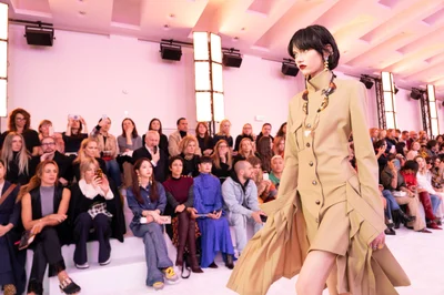 Look 5